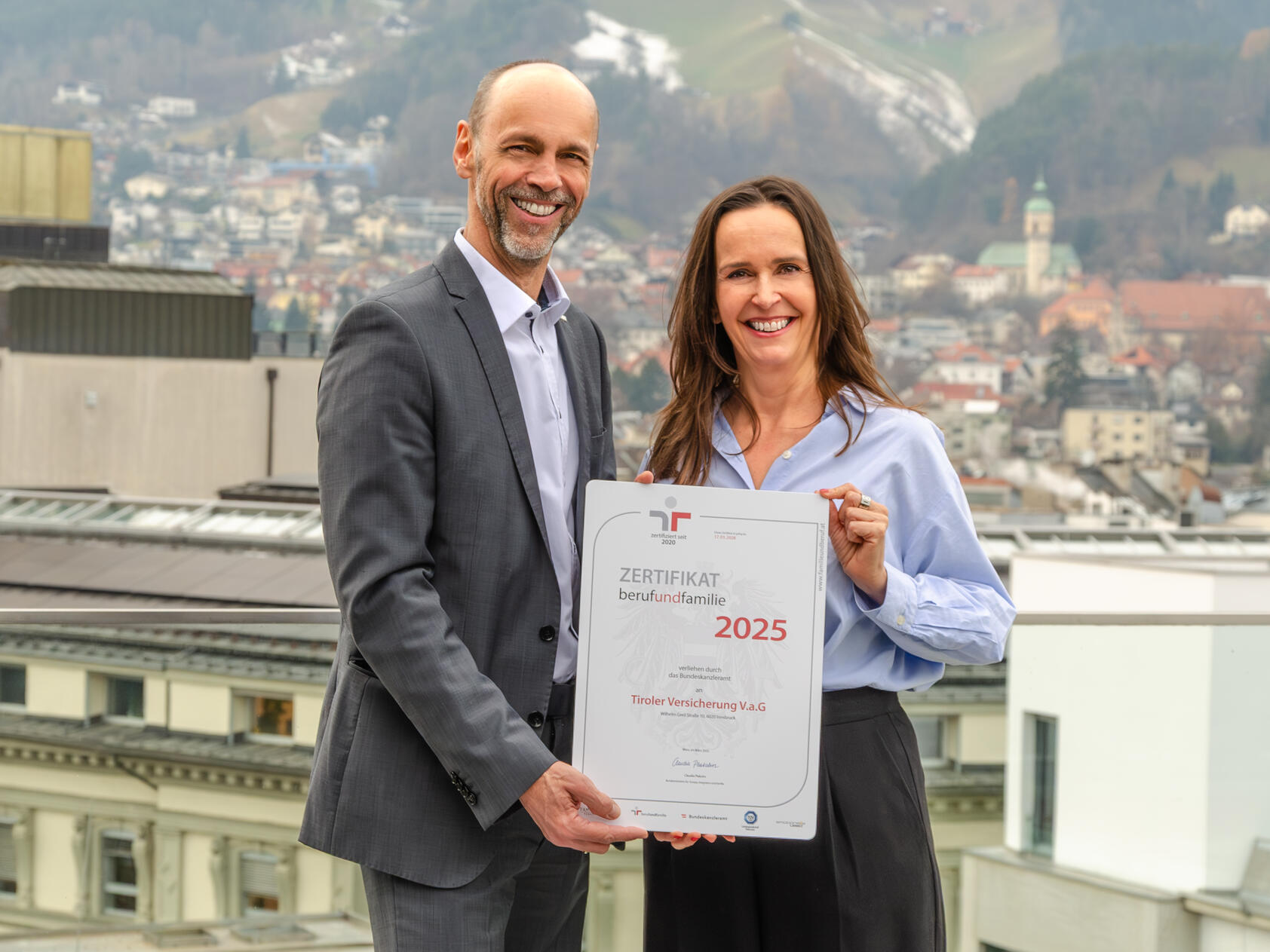 TIROLER erneut mit staatlichem Gütesiegel für familienbewusste Personalpolitik ausgezeichnet